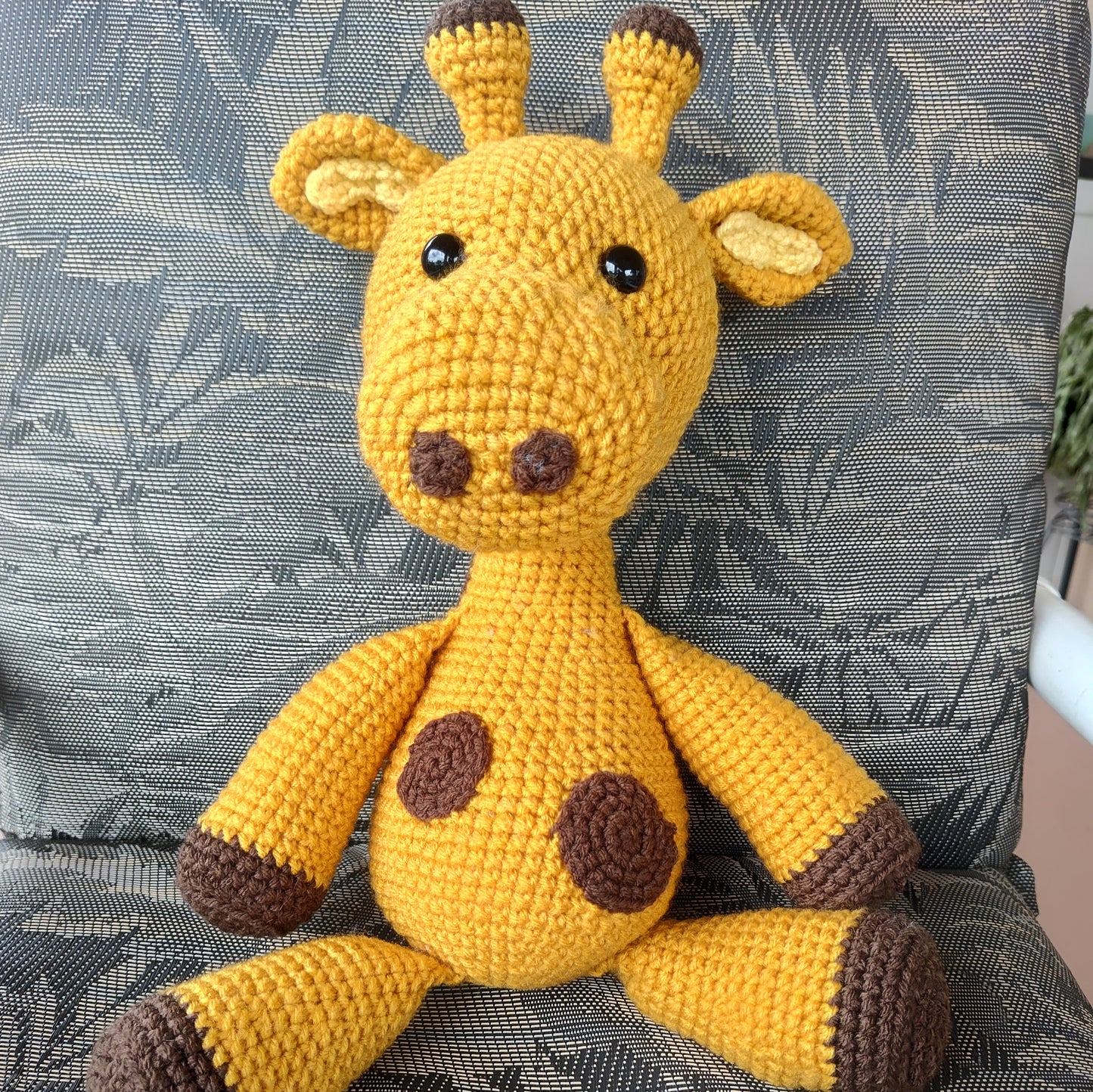 Crochet Safari Giraffe Plush – Handmade Stuffed Animal Toy