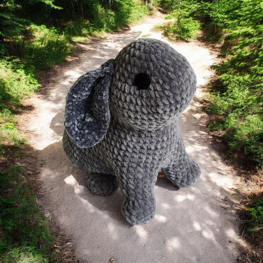 Crochet bunny, sitting, wild bunny,