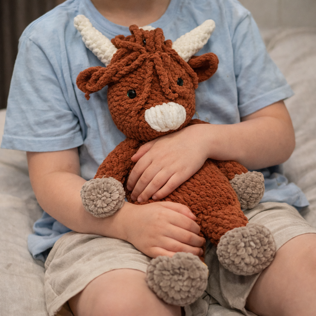 Highland Cow cuddler for animal lovers, Soft and cozy, plush cuddle toy